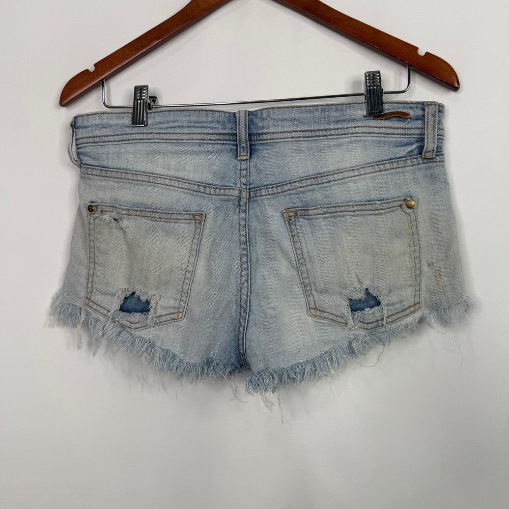 Anthropologie Pilcro and the Letterpress Hyphen Distressed Denim Shorts Size‎ 28 - Picture 6 of 9